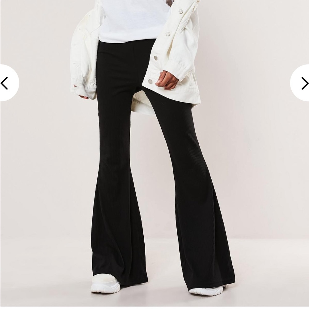 Ribbed Legging Kick Flare Bottom